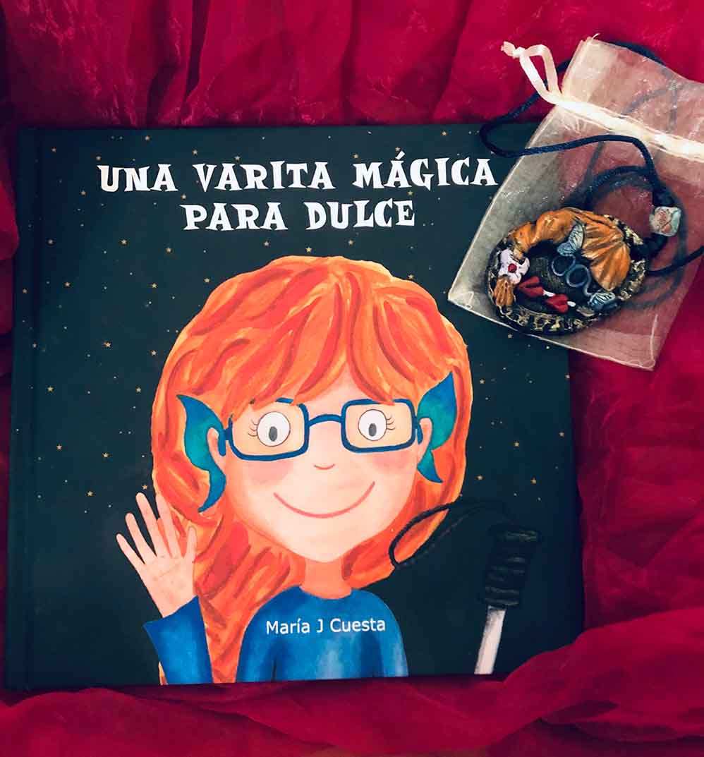 Pack Colgante y Libro Una Varita Magica Para Dulce PACK1